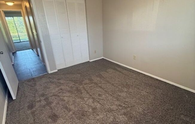 2 beds, 1 bath, 858 sqft, $820, Unit 2703-103