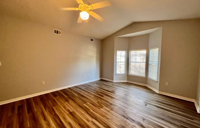 2 beds, 2 baths, $1,775, Unit # 232