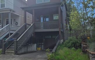 5335 NE 12 AVE