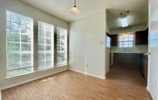 3 beds, 2 baths, 970 sqft, $1,390, Unit 3