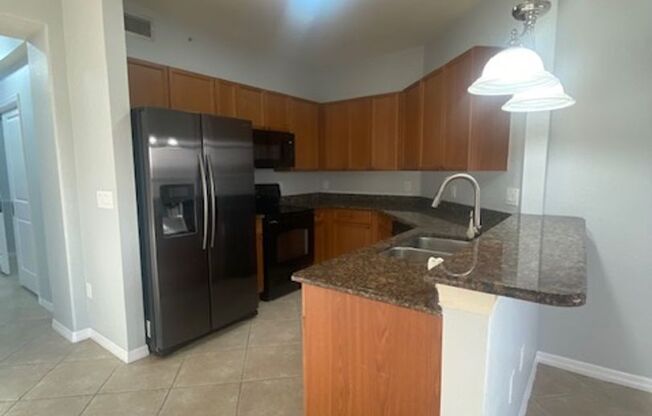 3 beds, 2 baths, $2,500, Unit Unit 201