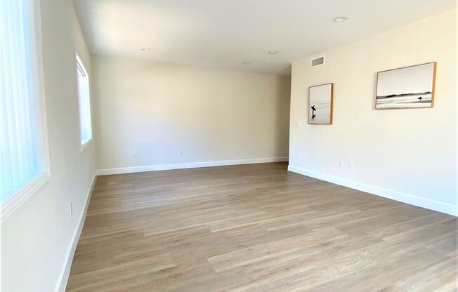 2 beds, 2.5 baths, 1,300 sqft, $3,445, Unit 4