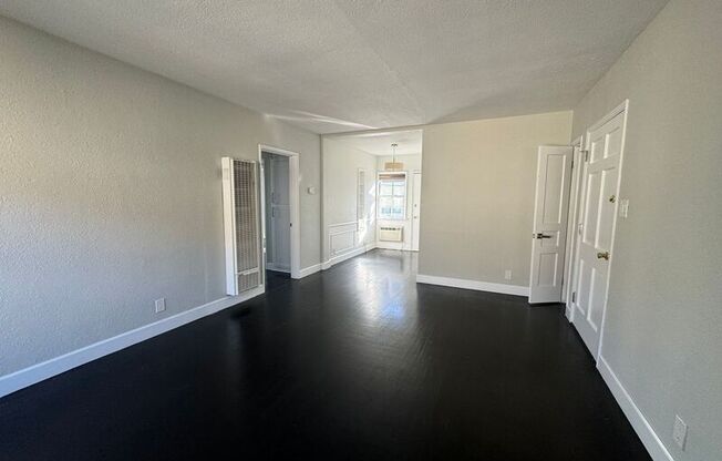 1325 HIGHLAND AVE