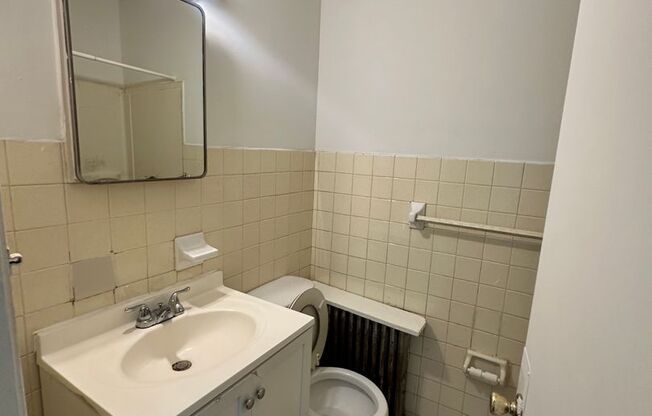 1 bed, 1 bath, $1,195