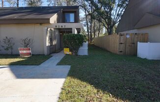 2 Bedroom 2 Bathroom Townhome near NAS Jax