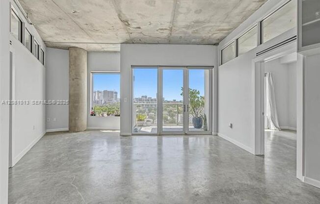 2 beds, 2 baths, $3,400, Unit # 1106