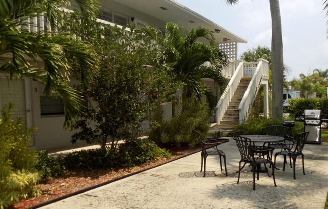 225 Ocean Breeze Lake Worth, FL 33460