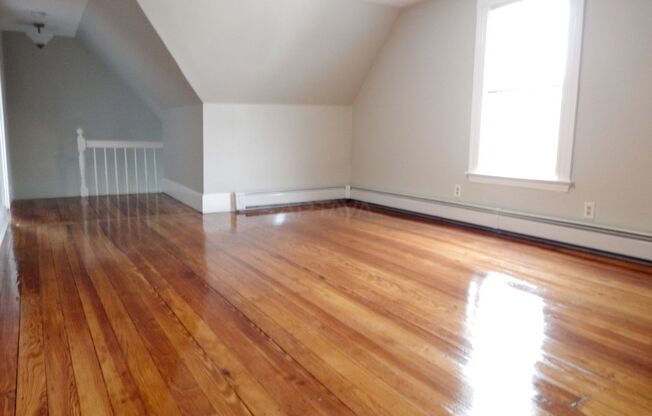 19 Saint Clements Rd