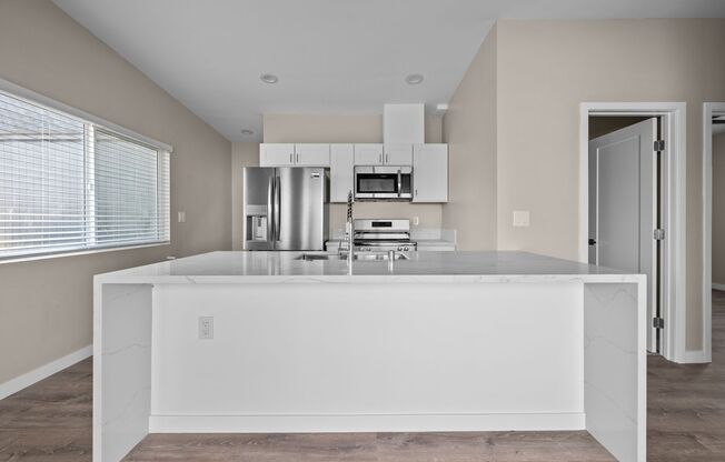 BEDROOMS! $875.00/room