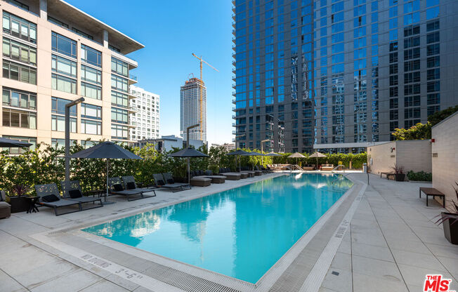 1 bed, 1.5 baths, 1,390 sqft, $4,200, Unit 1407