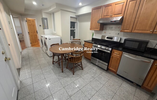 179 Northampton St.
