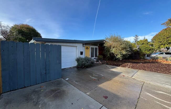 1047 BLAZINGWOOD DR