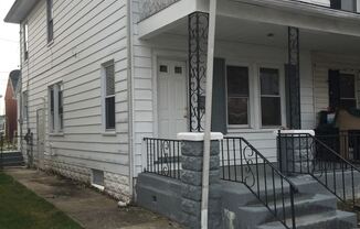916 E. Poplar St.