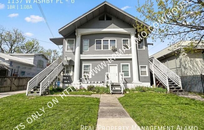 1137 W ASHBY PL