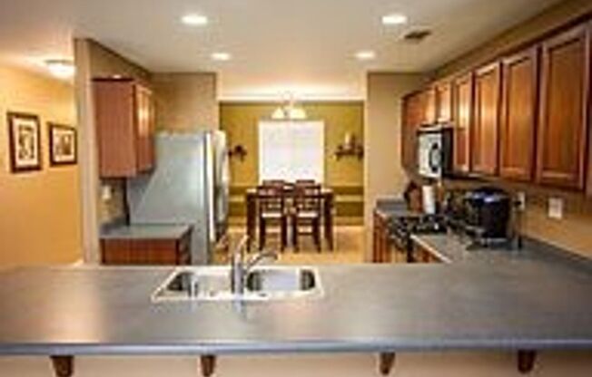 Beautiful Granville Managed 3 Bedroom 2 Bath Home for Rent