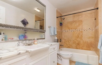 2368 TORREY PNES RD
