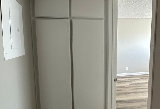2 beds, 1 bath, 780 sqft, $1,750, Unit 217