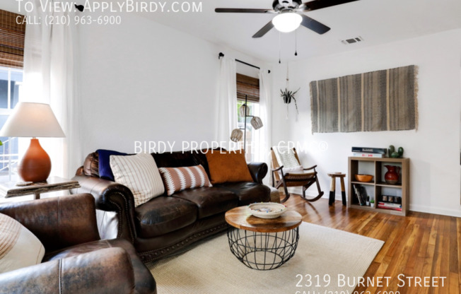 3 beds, 1 bath, 950 sqft, $1,550