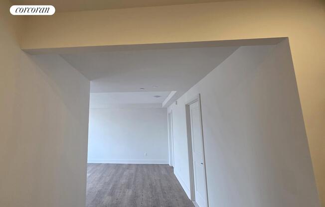 1 bed, 1 bath, $5,500, Unit 10I