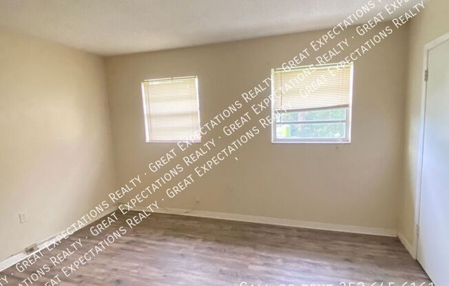 2631 SW 33 AVE