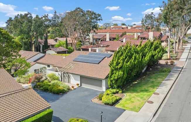 Remodeled 3BR/2BA Condo in the Heart of Rancho Santa Fe