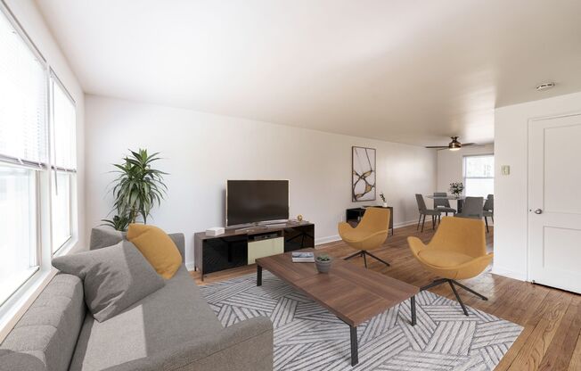 2 beds, 1 bath, 928 sqft, $2,195, Unit 239