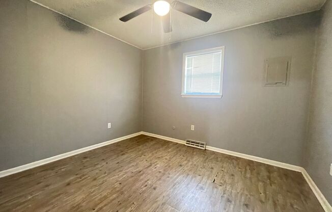 2 beds, 1 bath, 900 sqft, $850