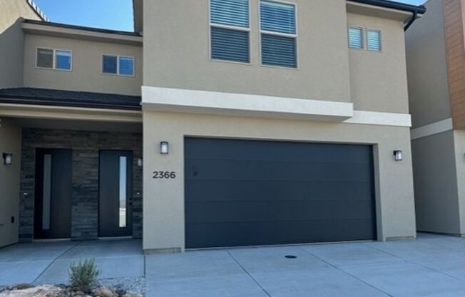 Townhome in South Desert