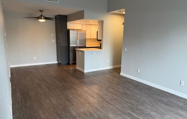2 beds, 2 baths, 910 sqft, $2,695, Unit 8H
