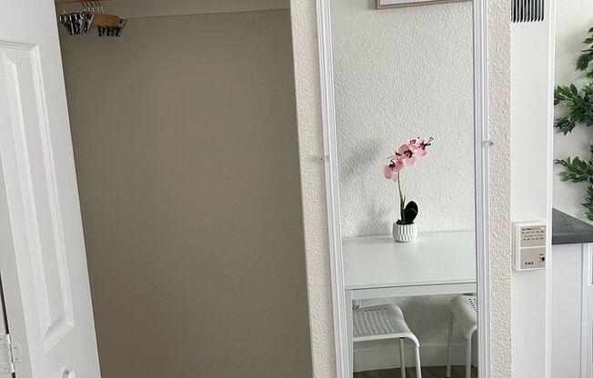 Studio, , 129 sqft, $845, Unit 821-10