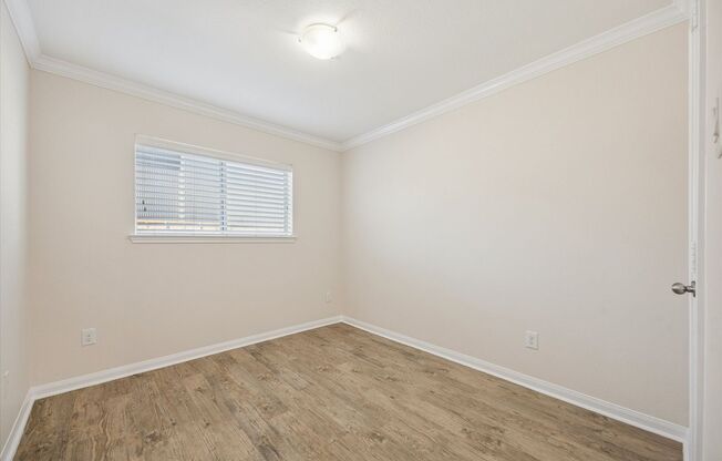 2 beds, 1 bath, 710 sqft, $1,495, Unit 03