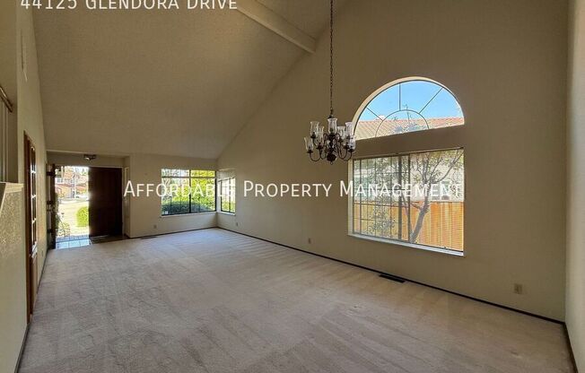 44125 Glendora Drive