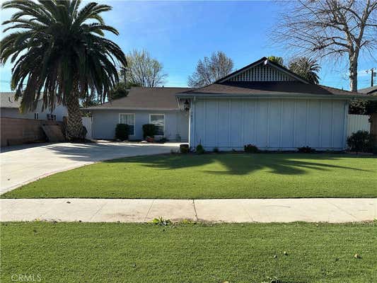 3 beds, 2 baths, 1,816 sqft, $4,300