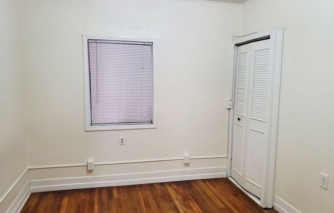 2 beds, 1 bath, $1,450