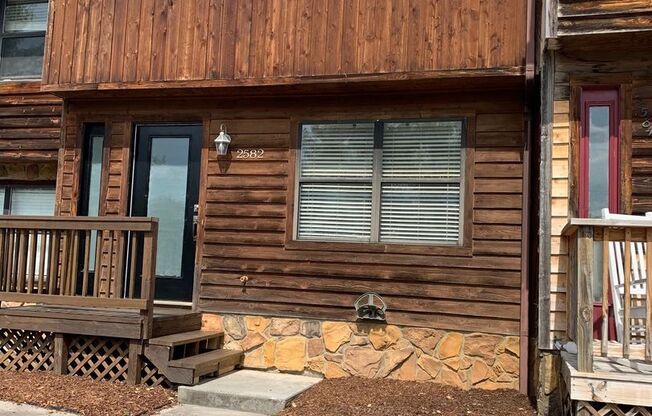 2 Bedroom 2 Bath Townhouse