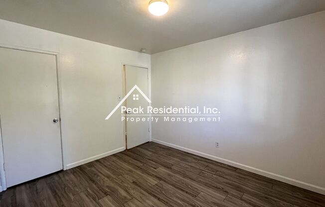 1 bed, 1 bath, 700 sqft, $1,295, Unit #4