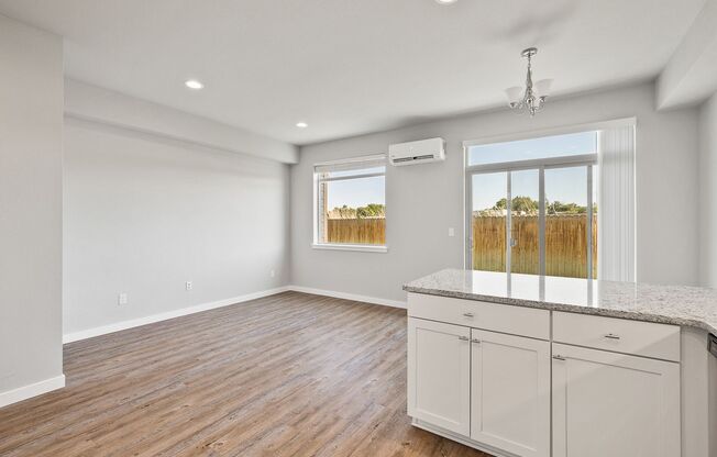 2 beds, 2.5 baths, 1,207 sqft, $1,700, Unit E170