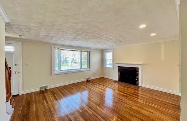 188 LEXINGTON ST