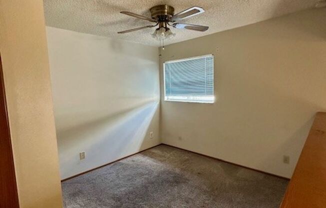 3 bed/2.5 bath in Metro West - Available NOW! Great Location!