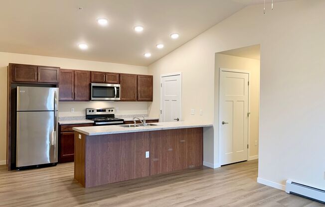 2 beds, 2 baths, 1,004 sqft, $1,430, Unit HO 129-02