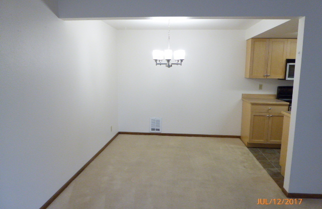 2 beds, 2 baths, $1,850