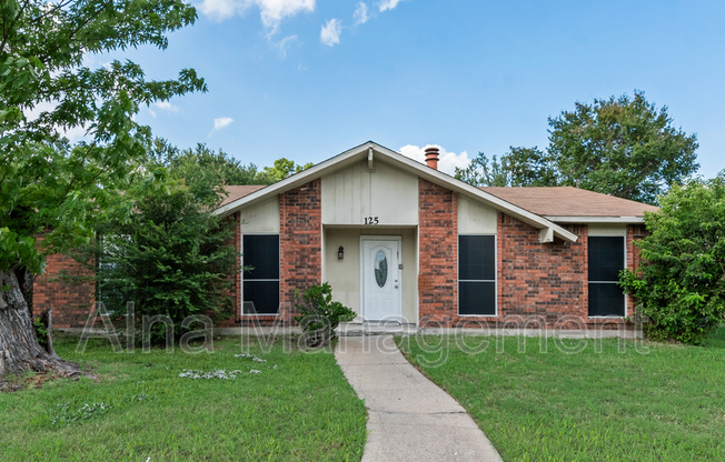 125 LUCINDA DR