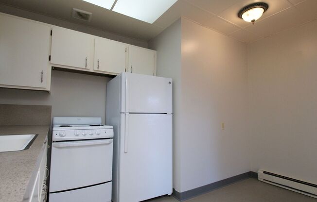 1 bed, 1 bath, 610 sqft, $1,495, Unit 214