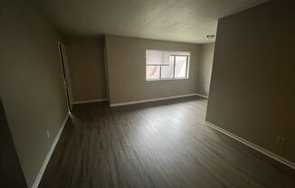 2 beds, 1 bath, 604 sqft, $729, Unit 43 B