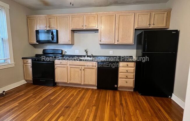 5735 Phillips Ave.