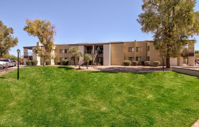Welcome to Las Brisas Apartments