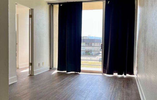 280 Island Avenue Unit 601  - This Unit Will Stand Out from the Rest!