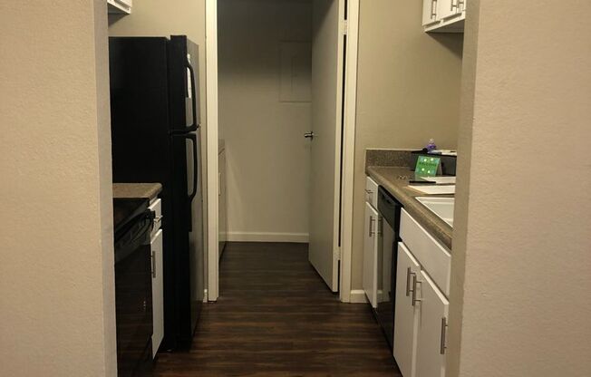 2 beds, 2 baths, 952 sqft, $1,595, Unit #1210