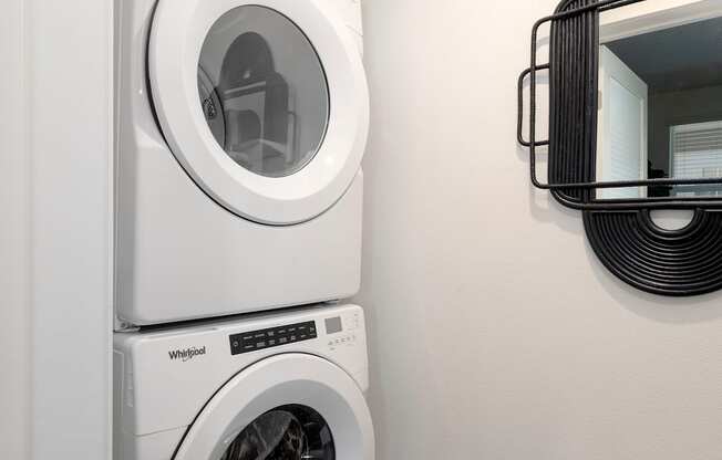 Washer Dryer at Evolve at South Bay