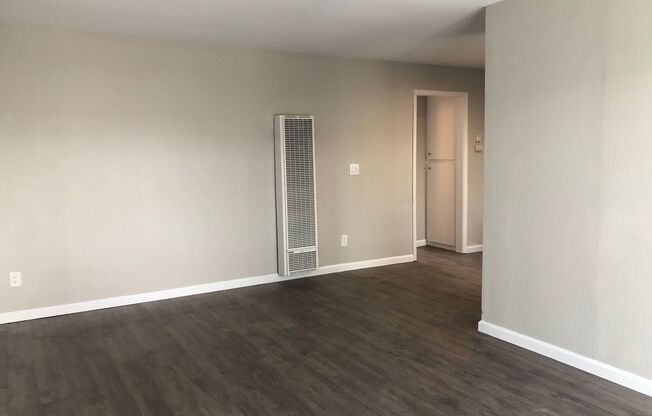 2 beds, 2 baths, 810 sqft, $2,895, Unit Unit 3